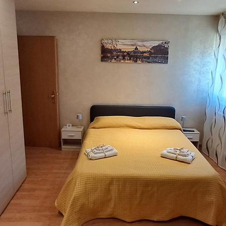 Alloggio Turistico La Perla Dell'Etruria Sutri Exterior foto